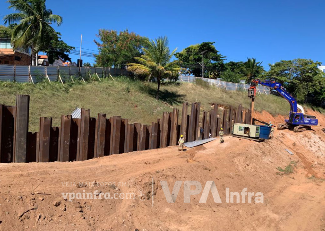 Contenção definitiva com Estaca Prancha Metálica